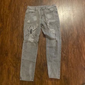 Ripped Jeans